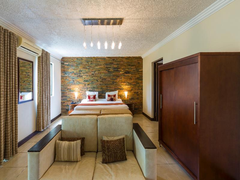 Omali Sao Tome Hotel Bagian luar foto