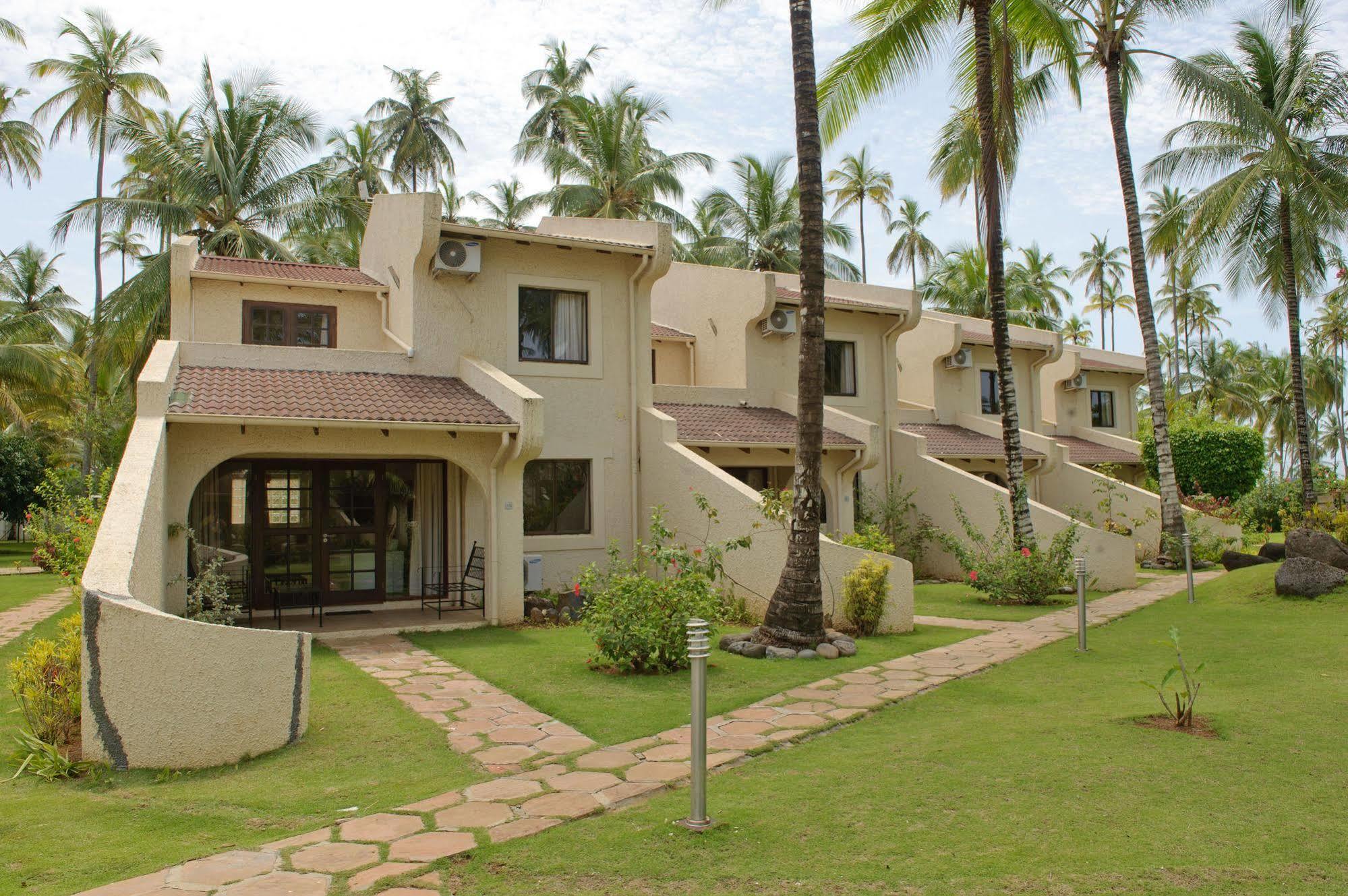 Omali Sao Tome Hotel Bagian luar foto