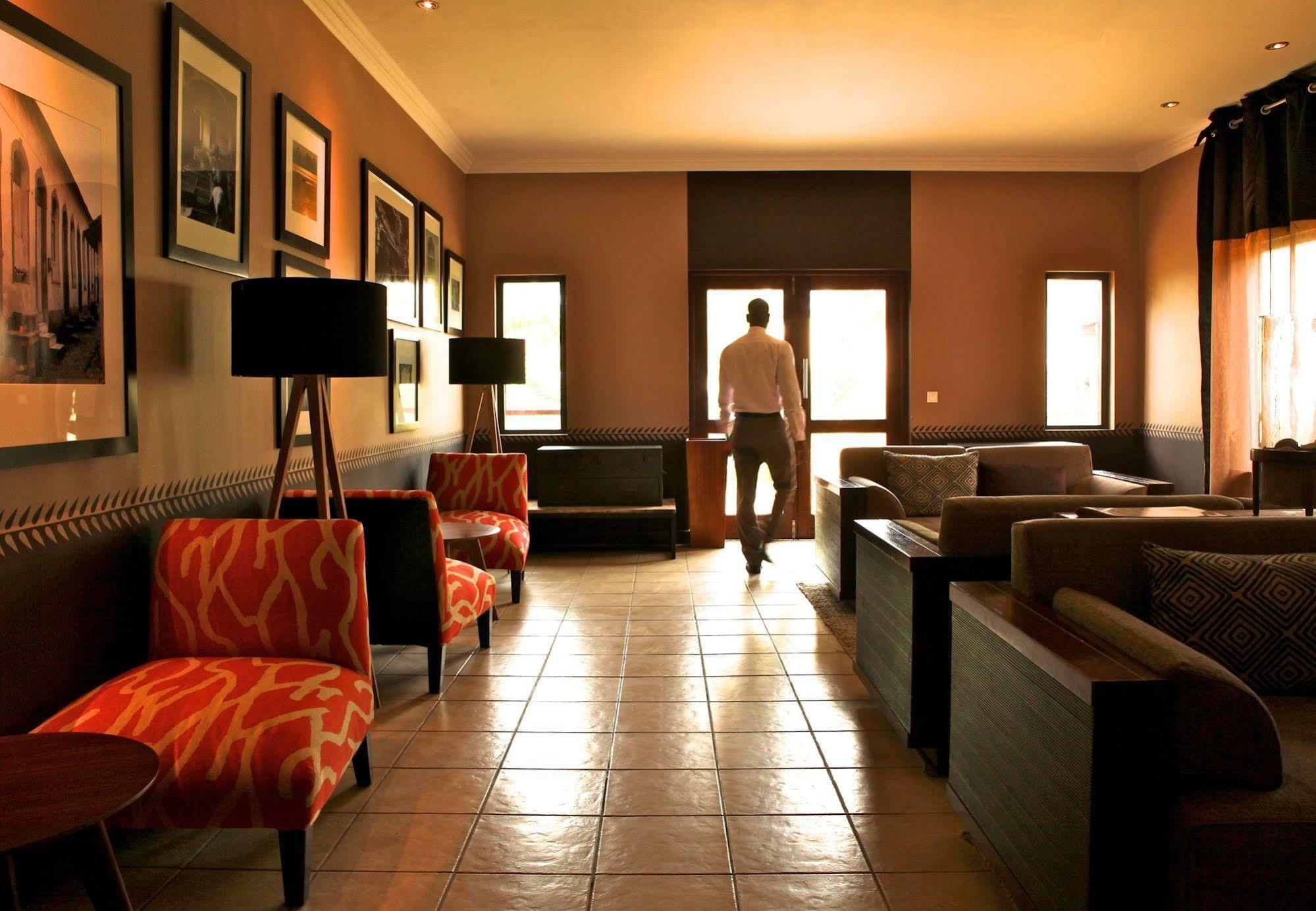 Omali Sao Tome Hotel Bagian luar foto